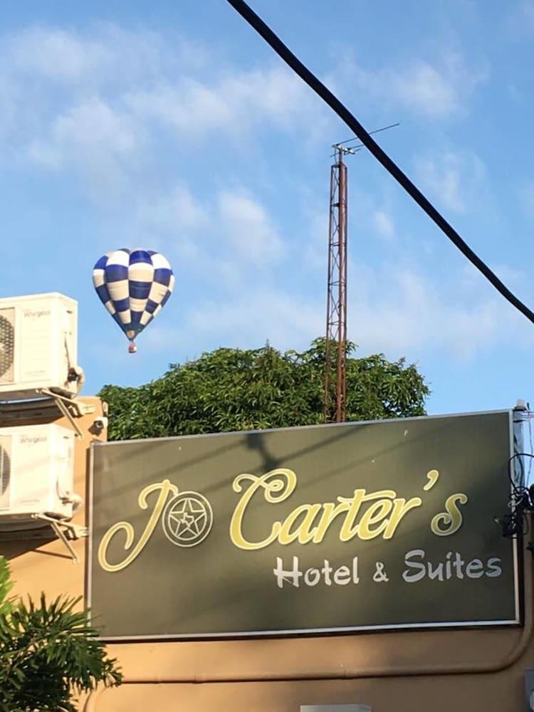 Jo Carter'S Hotel And Suites Angeles City Exterior photo